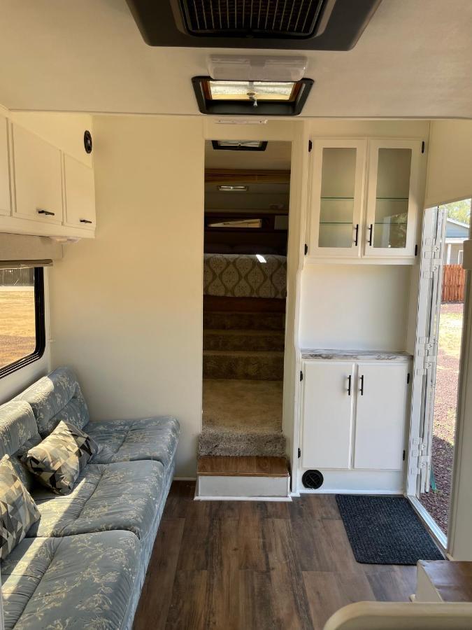 Hotel Rv2 Stunning Rv Private Netflix Freeparking Moreno Valley Esterno foto